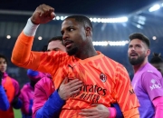 开云体育下载-包含卡利亚里球迷抗议，要求俱乐部加强引援的词条