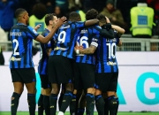 开云体育下载-国米豪取胜利，向冠军宝座迈进一步