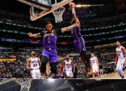 开云体育下载-76人力克雄鹿B队，詹姆斯关键制胜的简单介绍