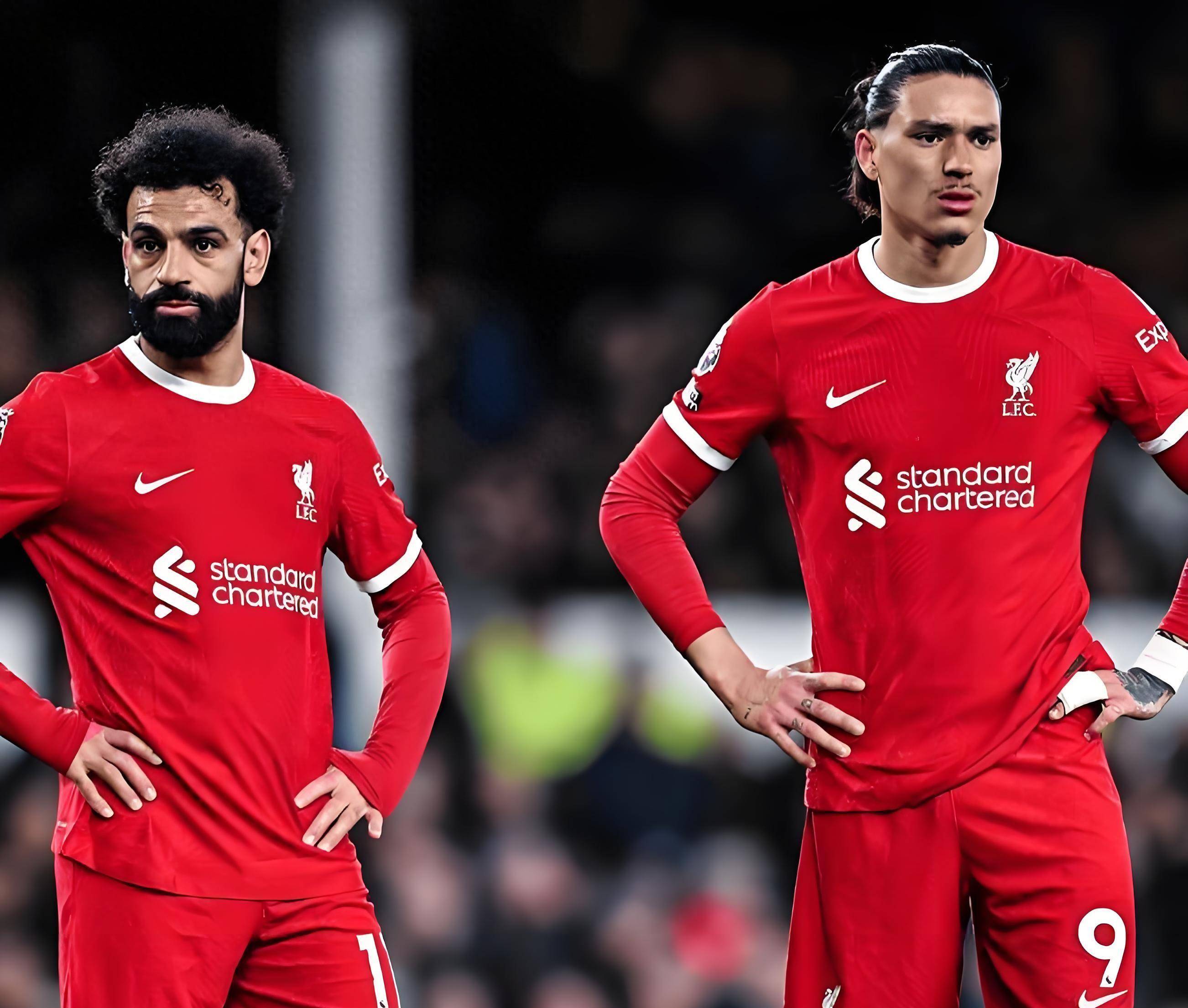 利物浦战胜对手，英超冠军头把交椅