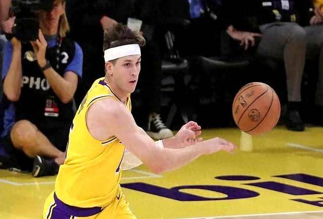 卢森堡国家队成功晋级年欧锦赛，强劲战绩的简单介绍