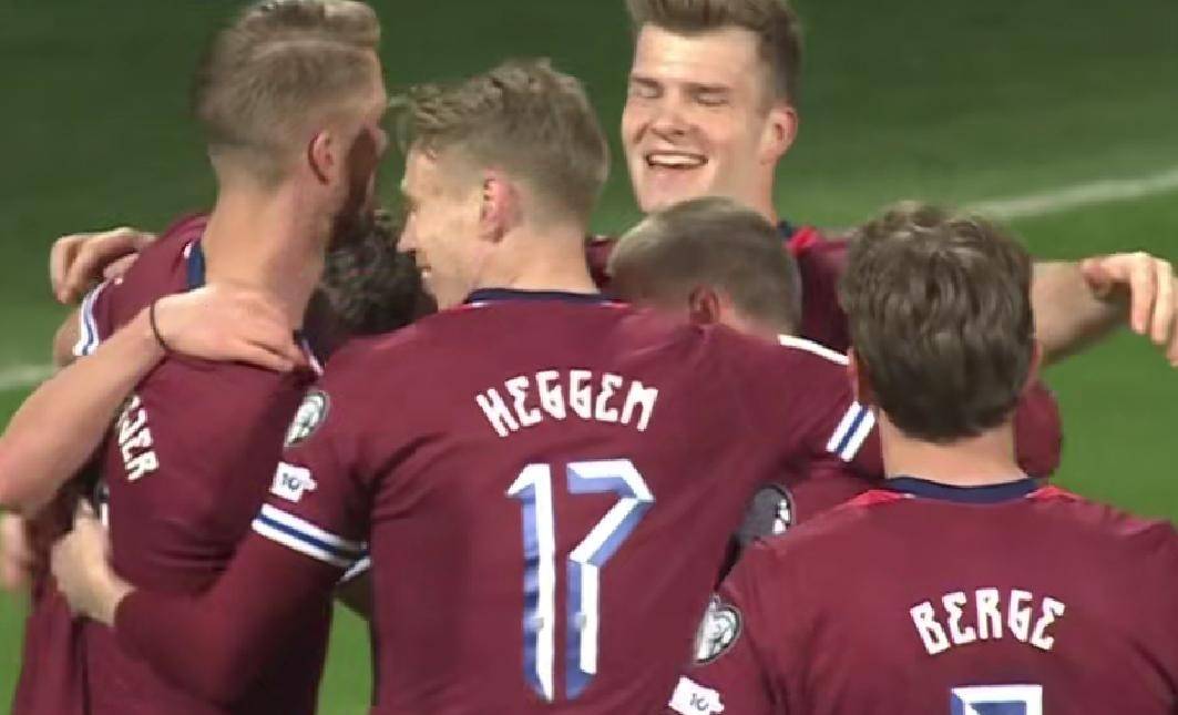 关于挪威队力挫对手,巩固欧锦赛资格的信息 关于挪威队力挫对手,巩固欧锦赛资格的信息