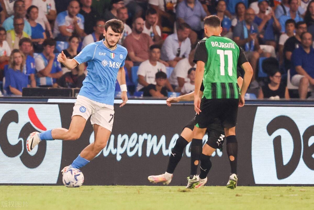 萨索洛主场大胜那不勒斯,提前锁定保级资格的简单介绍 萨索洛主场大胜那不勒斯,提前锁定保级资格的简单介绍