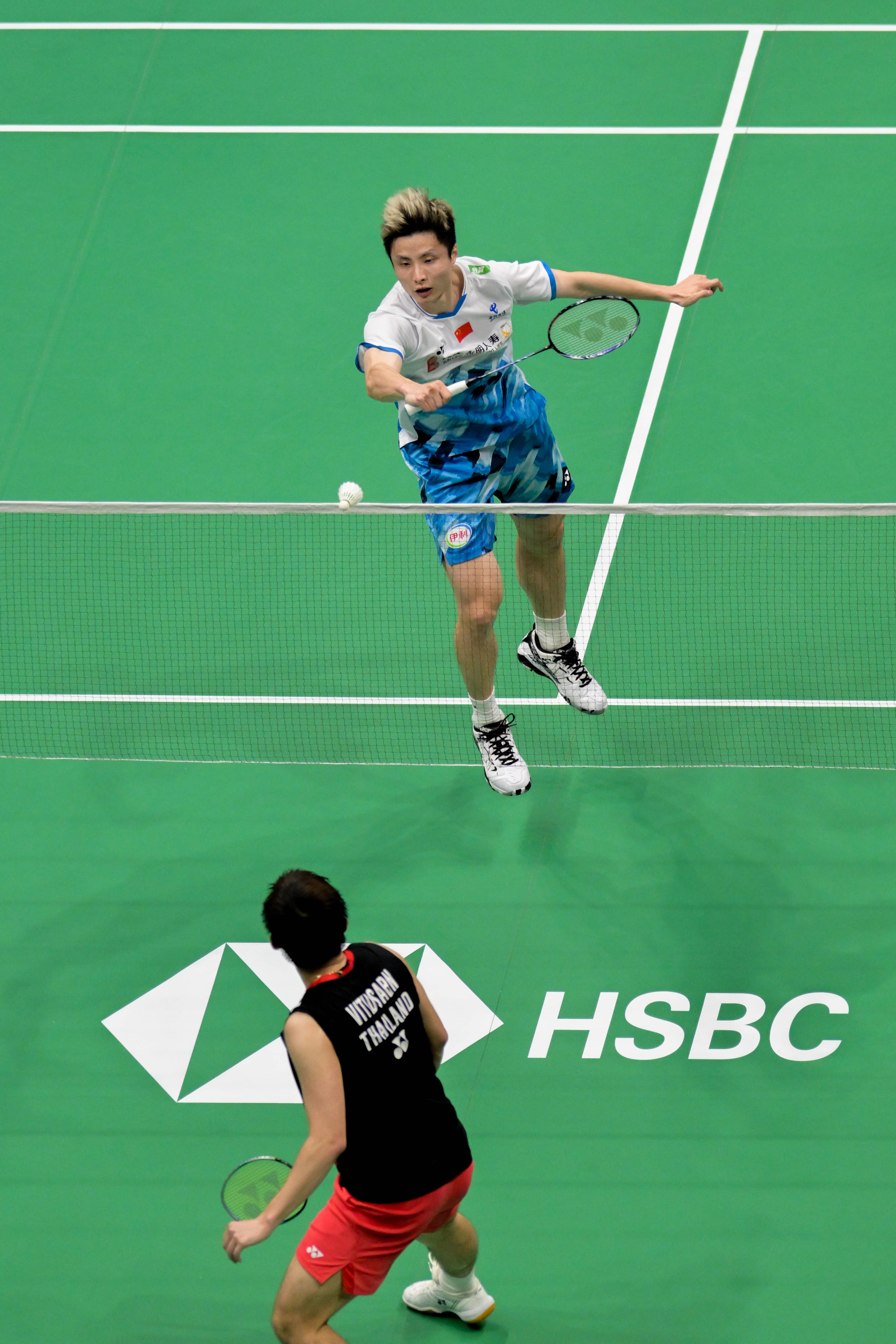 包含鲁能完胜对手，淘汰赛首战凶险重重的词条