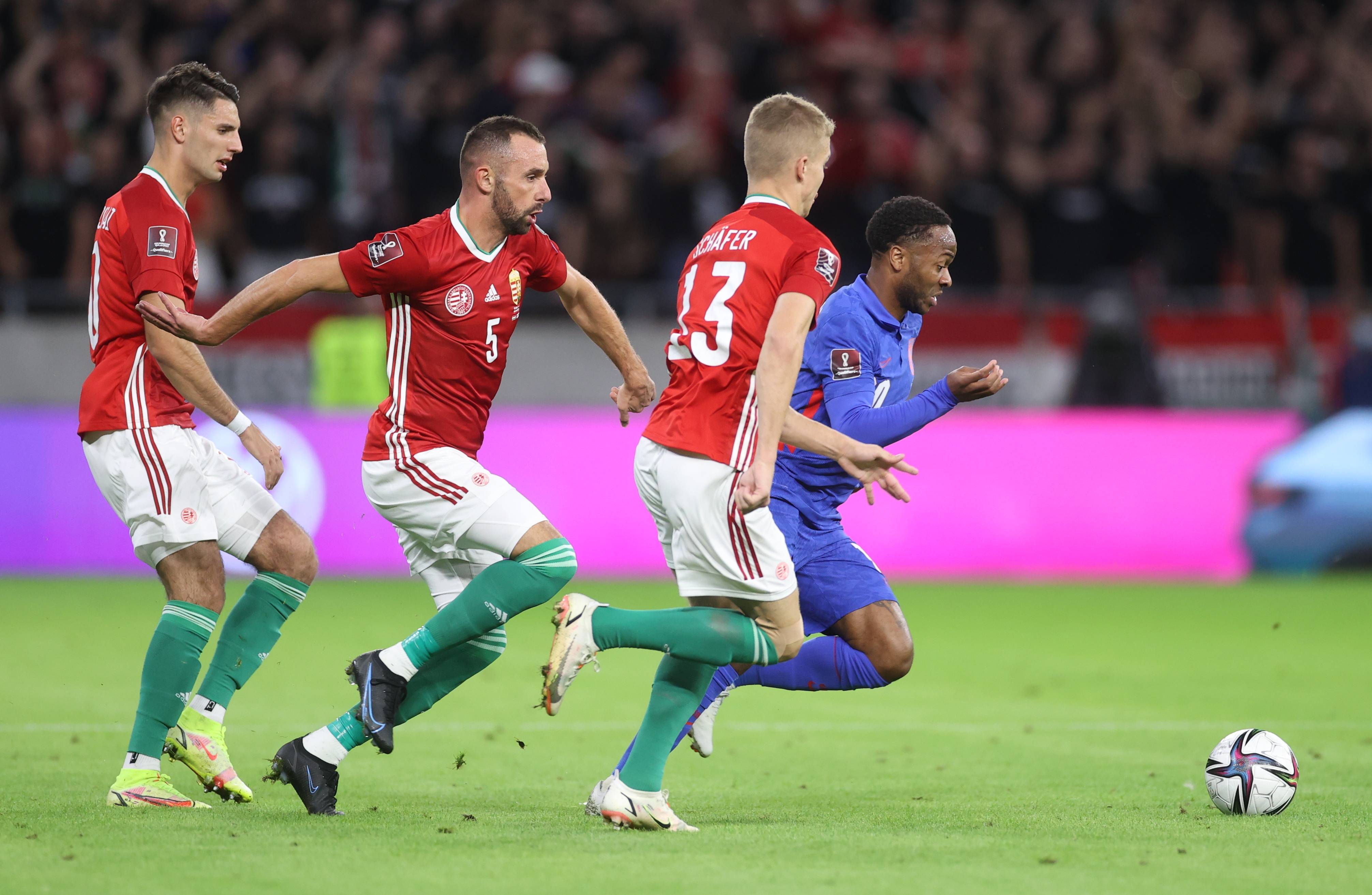 欧洲强队在比赛中展现出色技术