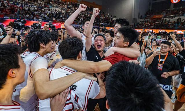 包含中国篮球联赛资源换取荣誉宝座共争的词条 包含中国篮球联赛资源换取荣誉宝座共争的词条