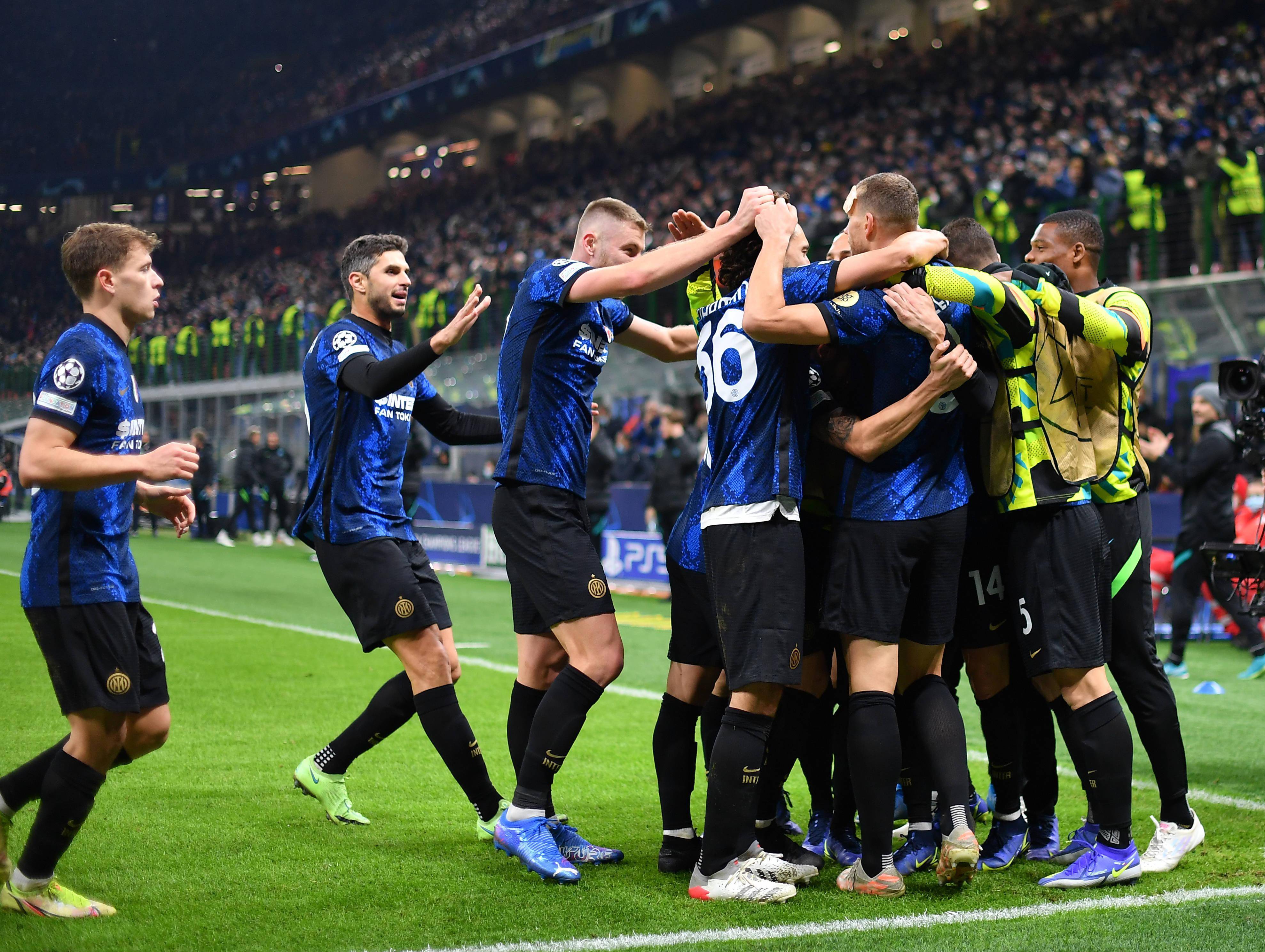 米兰客场告捷,战胜卡利亚里 米兰客场告捷,战胜卡利亚里