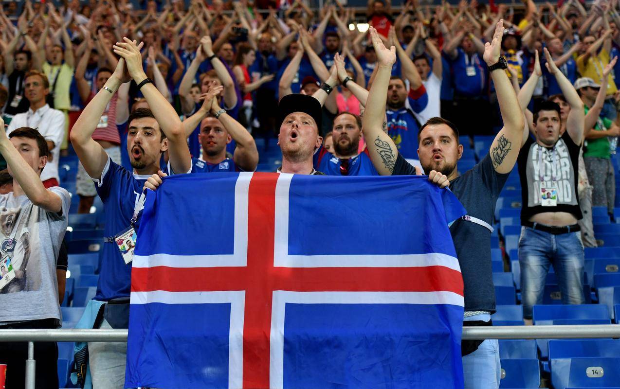 包含匈牙利过招冰岛小分预备欧国联的词条