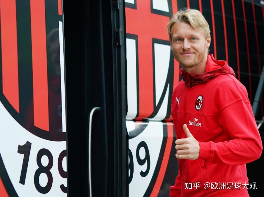 包含利物浦新援表现可圈可点,场上施展个人技能的词条 包含利物浦新援表现可圈可点,场上施展个人技能的词条