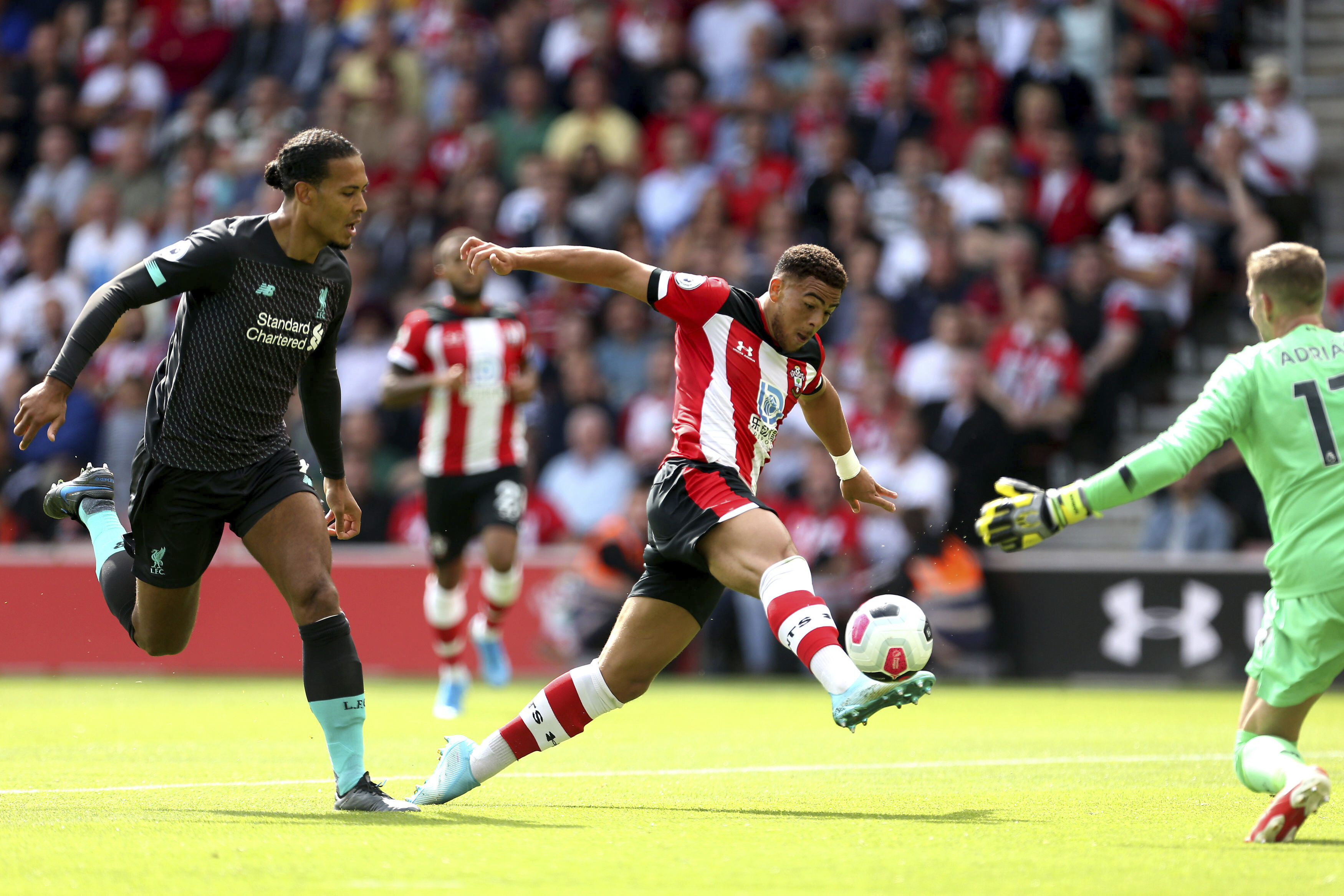 南安普敦客场告捷,挑战成功 南安普敦客场告捷,挑战成功