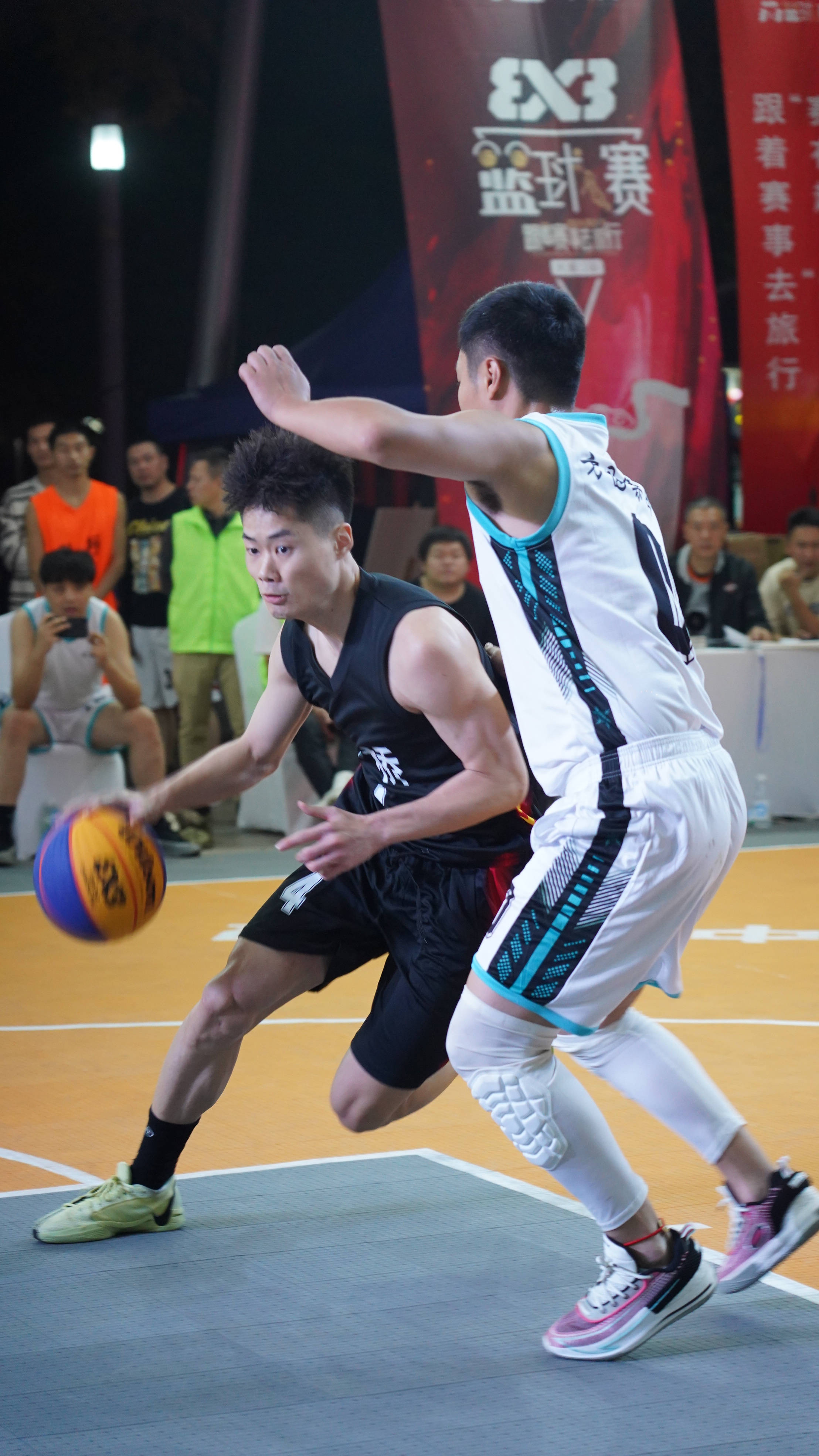 业余篮球比赛即将开幕 业余篮球比赛即将开幕