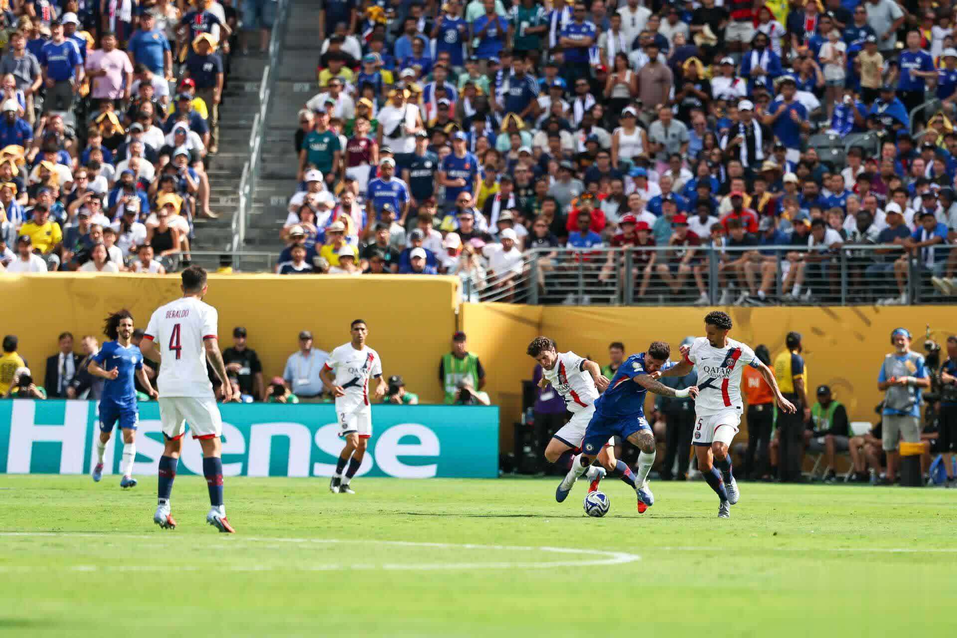 切尔西客场胜利，领先优势巩固