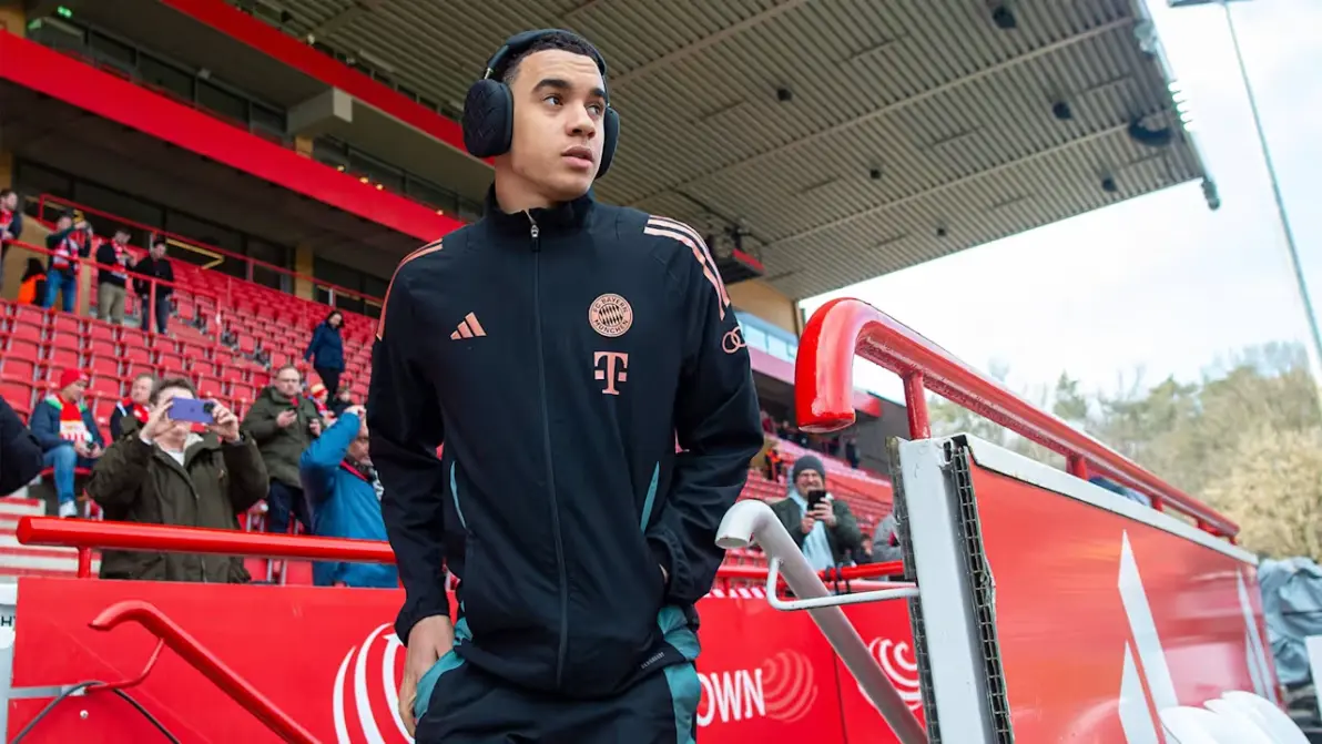 柏林联队员伤愈复出,球队备战新赛季 柏林联队员伤愈复出,球队备战新赛季