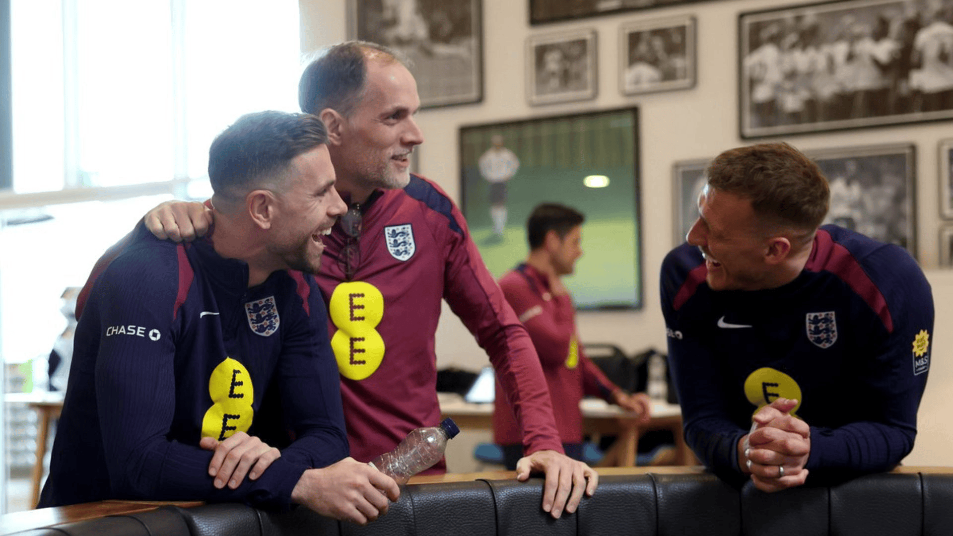 阿尔巴尼亚队在欧预赛中奋力一搏,抢得胜利 阿尔巴尼亚队在欧预赛中奋力一搏,抢得胜利