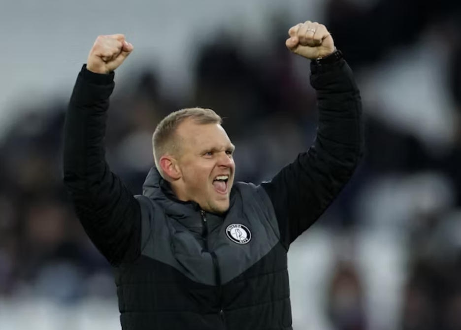 布里斯托尔城主场遭遇失利，不敌鲍恩茅斯的简单介绍