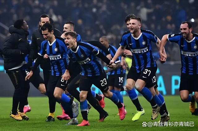 队员之间的默契,打破对手的防线 队员之间的默契,打破对手的防线