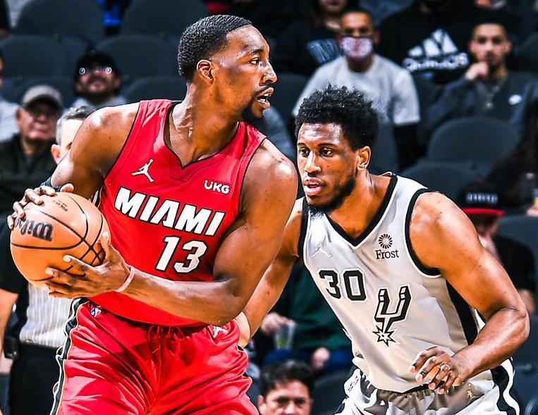 魔术碾压热火B队，汉密尔顿惊艳世界的简单介绍