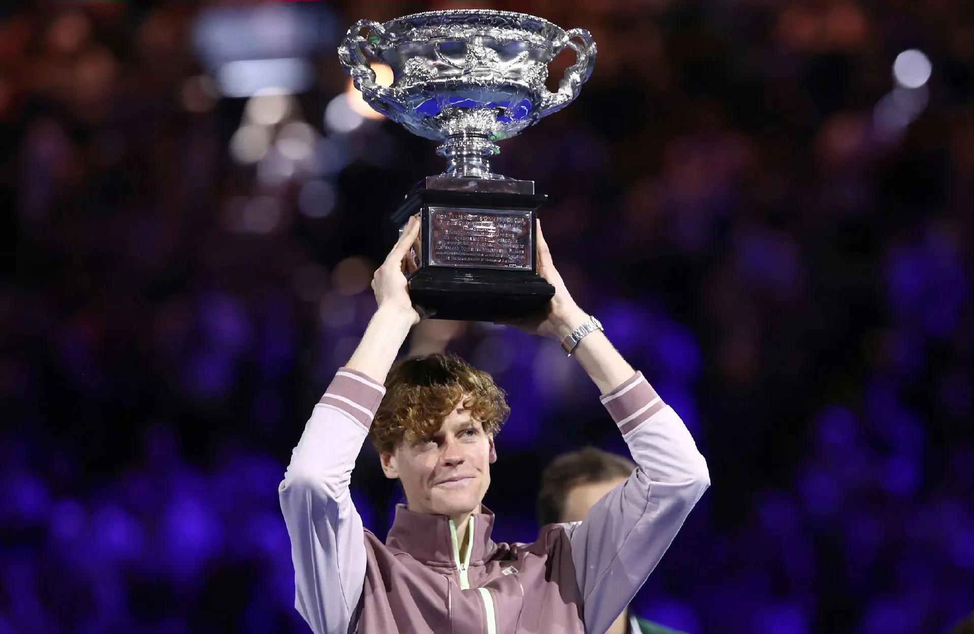 意大利网球队血洗日本网球队,瓦林卡爆发神勇的简单介绍 意大利网球队血洗日本网球队,瓦林卡爆发神勇的简单介绍