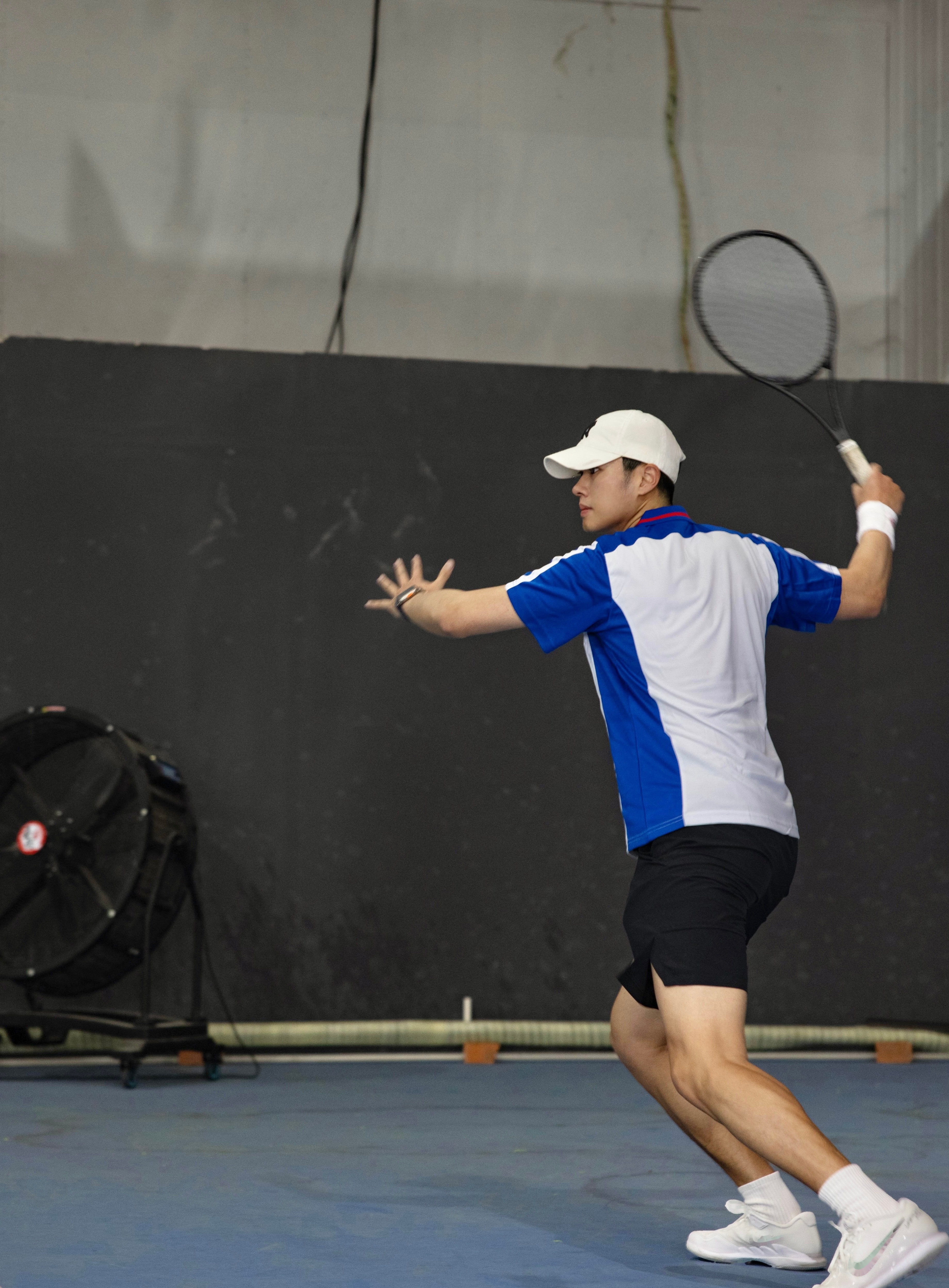 网球战术调整奏效,成功扭转局势的简单介绍 网球战术调整奏效,成功扭转局势的简单介绍