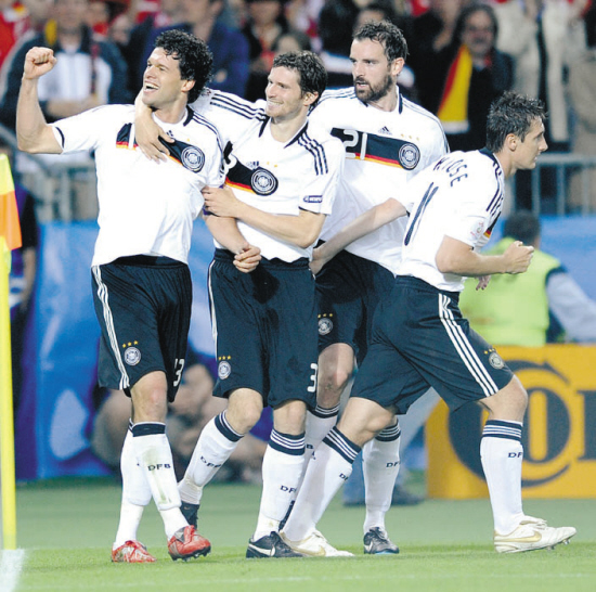 关于德国队翻盘奥地利队,梁靖崑扛起全队的信息 关于德国队翻盘奥地利队,梁靖崑扛起全队的信息