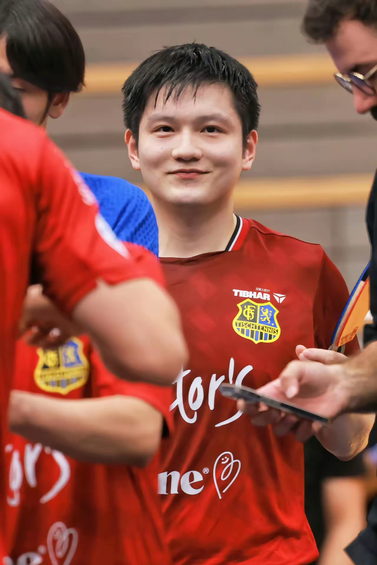 波兰队碾压英格兰队，樊振东刷新纪录